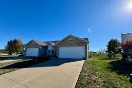 1021 Arlington Way, Warrenton MO, 63383