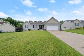 116 Sweetgum Dr, Troy MO, 63379