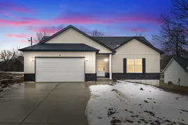 6 Dogwood Ct, Jonesburg MO, 63351