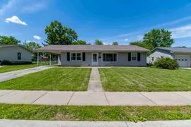 103 Blair Ave, Troy MO, 63379