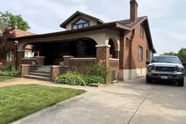 218 W 6th St, Hermann MO, 65041