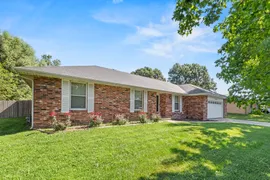 6839 W Dogwood St, Springfield MO, 65802