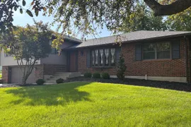 1015 W McPike St, Vandalia MO, 63382