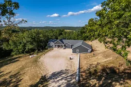 12050 Pike 9162, Louisiana MO, 63353