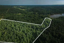 26.5 Acres, Camden County, MO, Recreational