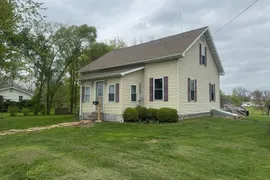 269 Garfield St, Kahoka MO, 63445